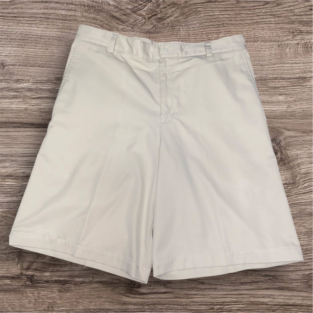 Nike Golf Shorts Dri-FIT Beige Chino Casual Walking Shorts‎ Mens Size 33
